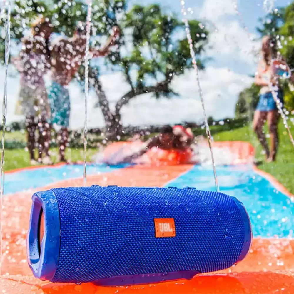 JBL Charge 3 Waterproof Portable Bluetooth Speaker with FM Radio SD Card USB Supported (8)